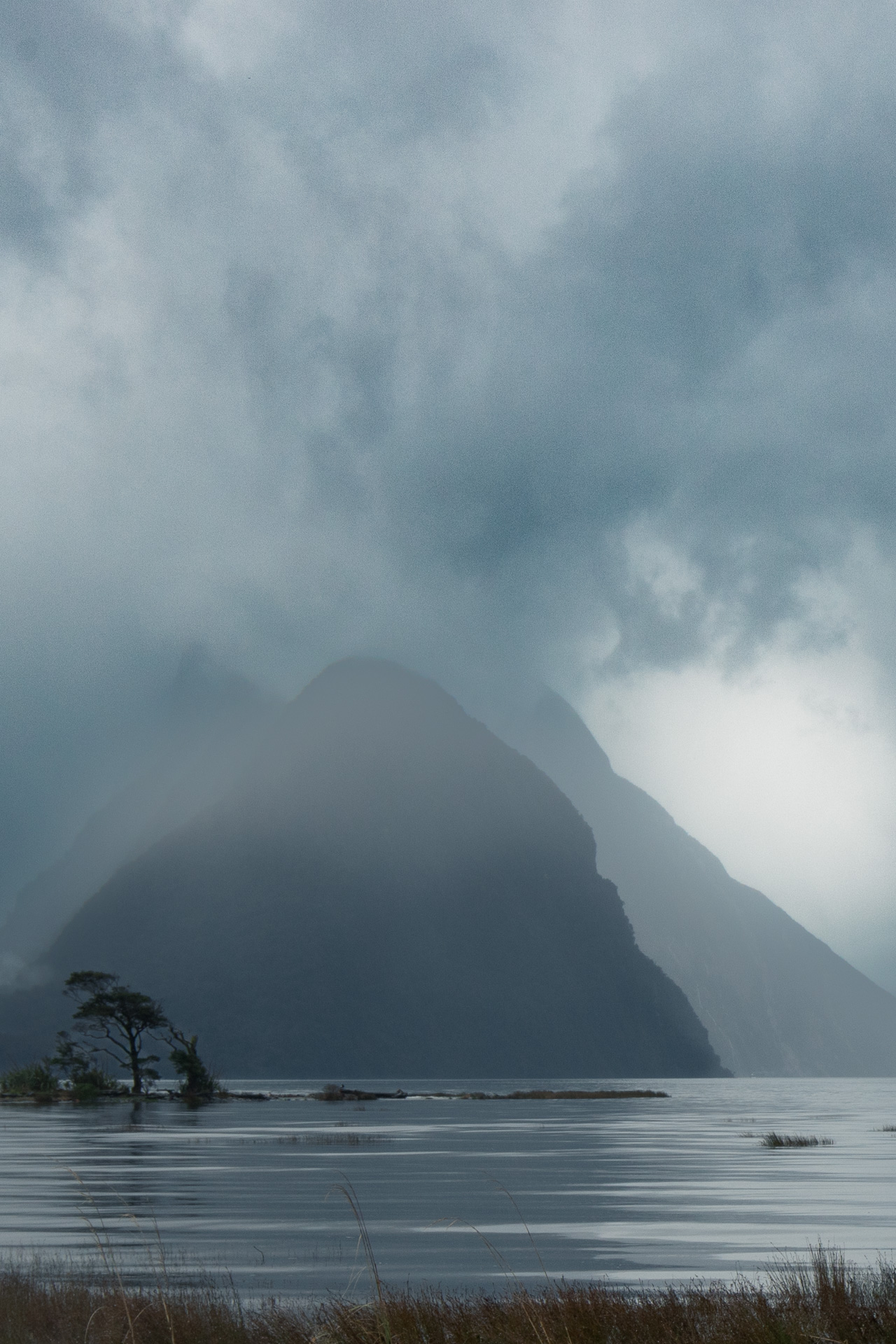 Nouvelle-Zélande milford sound fjordland